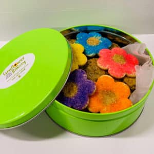 1 lb Assorted Cookie Tin