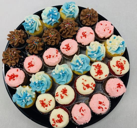 Winter Holiday Cupcake Platter