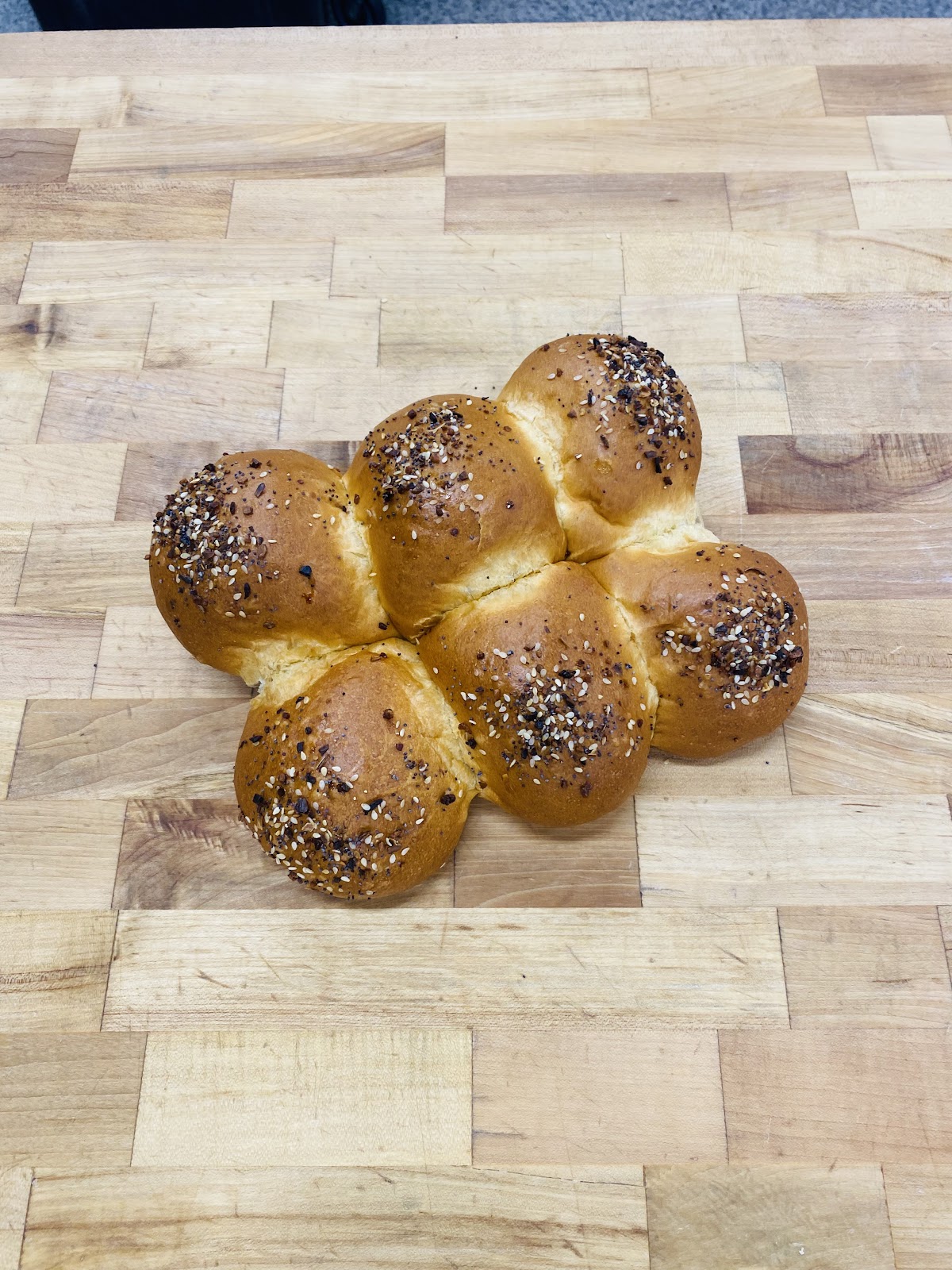 Everything Challah Pull-Aparts (NF)